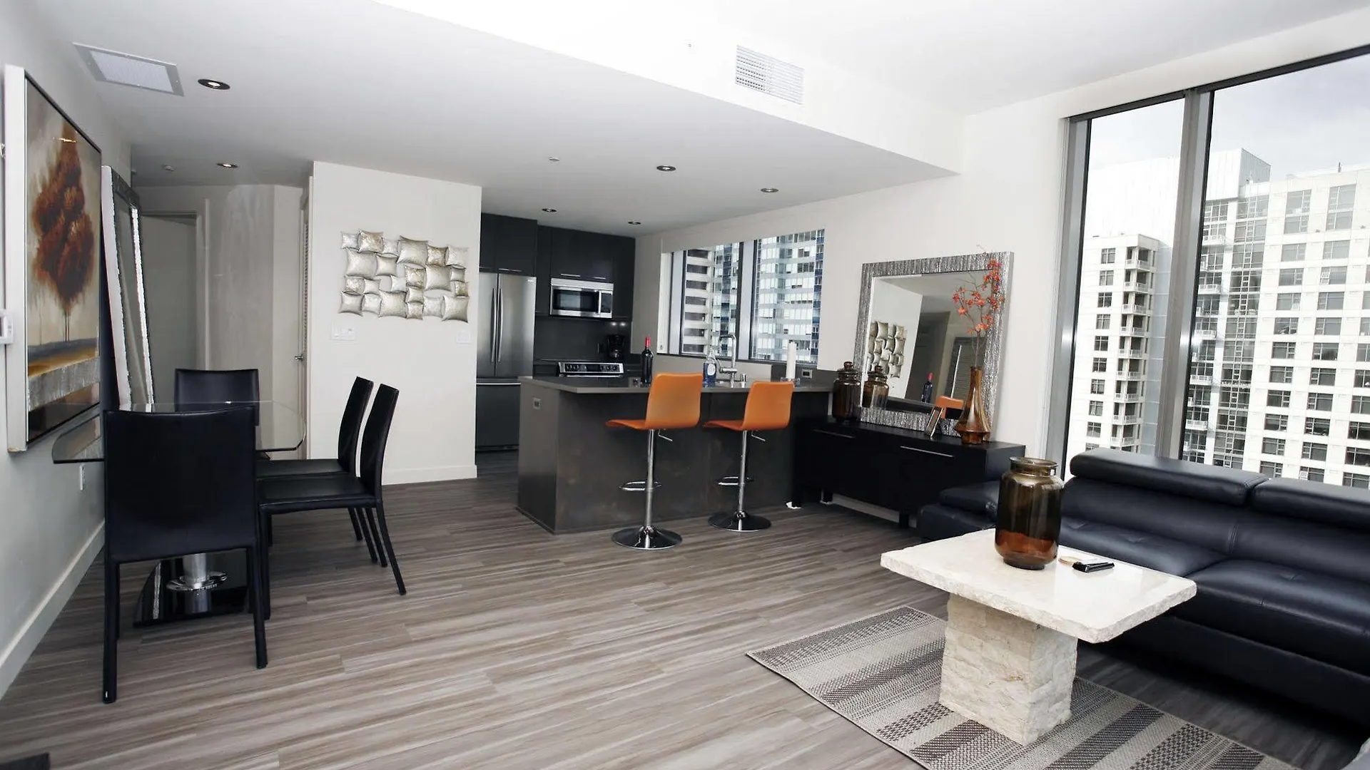Convention Center Lux Suites By Barsala Seattle United States