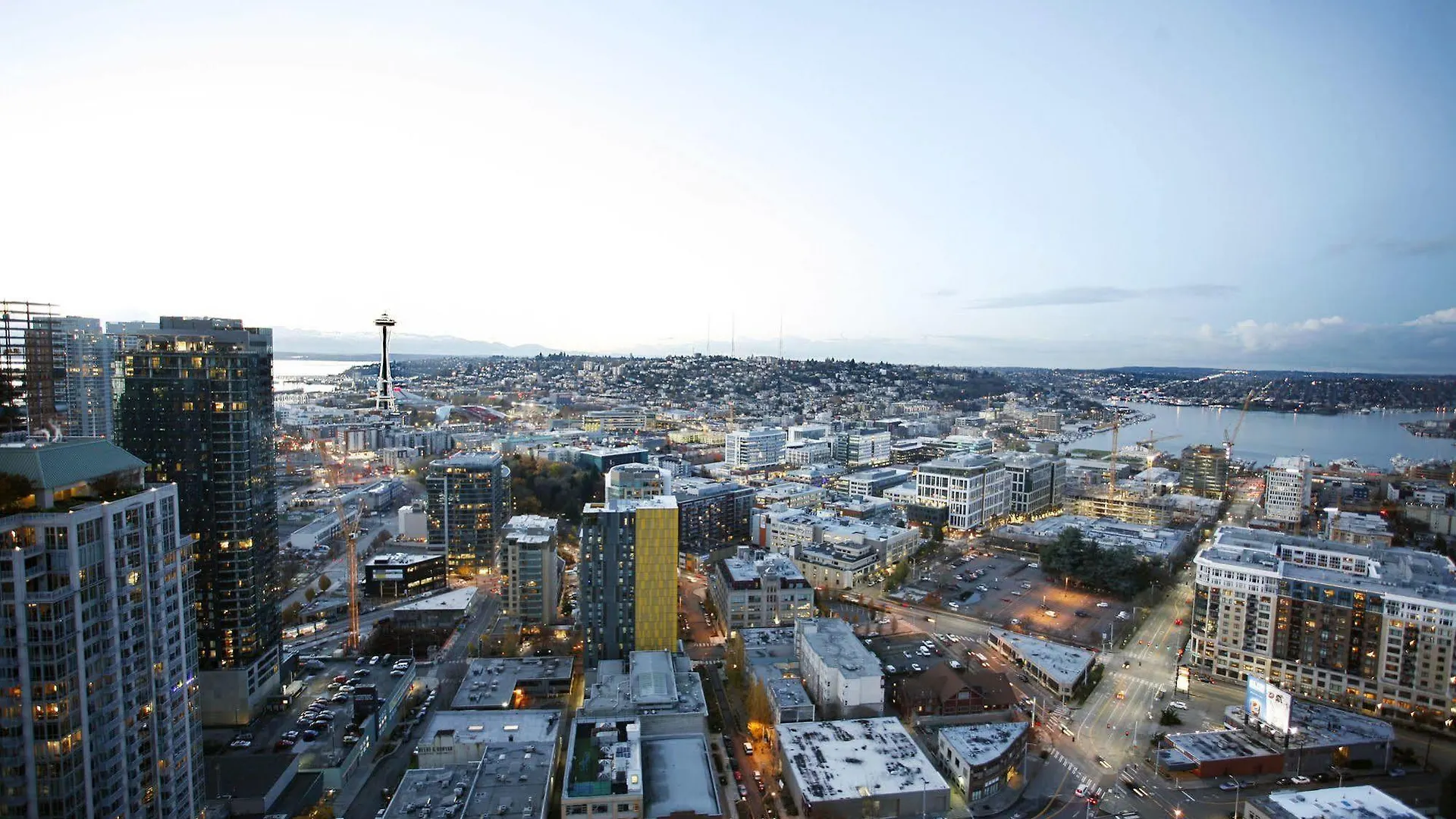 Convention Center Lux Suites By Barsala Seattle 0*,  United States