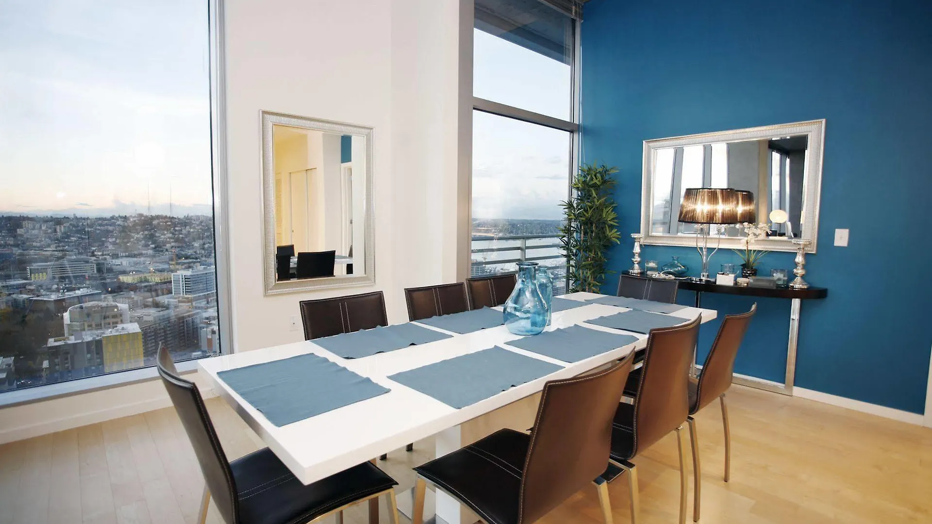 Convention Center Lux Suites By Barsala Seattle Hotel