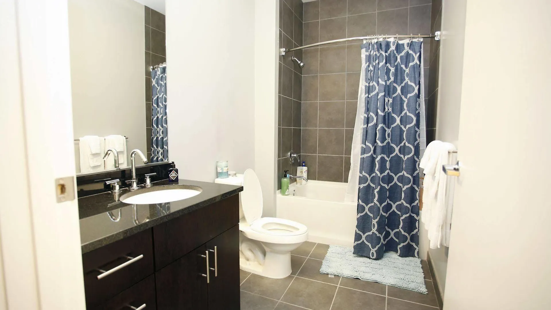 Convention Center Lux Suites By Barsala Seattle 0*,